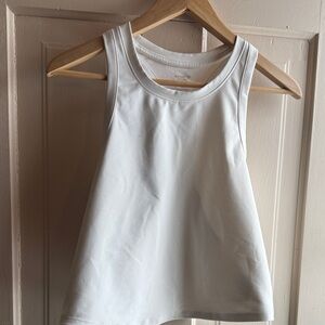Old Navy White Sleeveless Active Tank Top